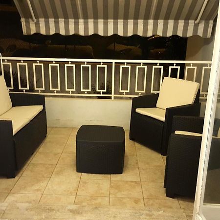 Superbe 3P 2Chambres, 2Terrasses Cannes Centre-Ville, 4 Min A Pied De La Croisette Sas-Meredith Loc Exteriér fotografie