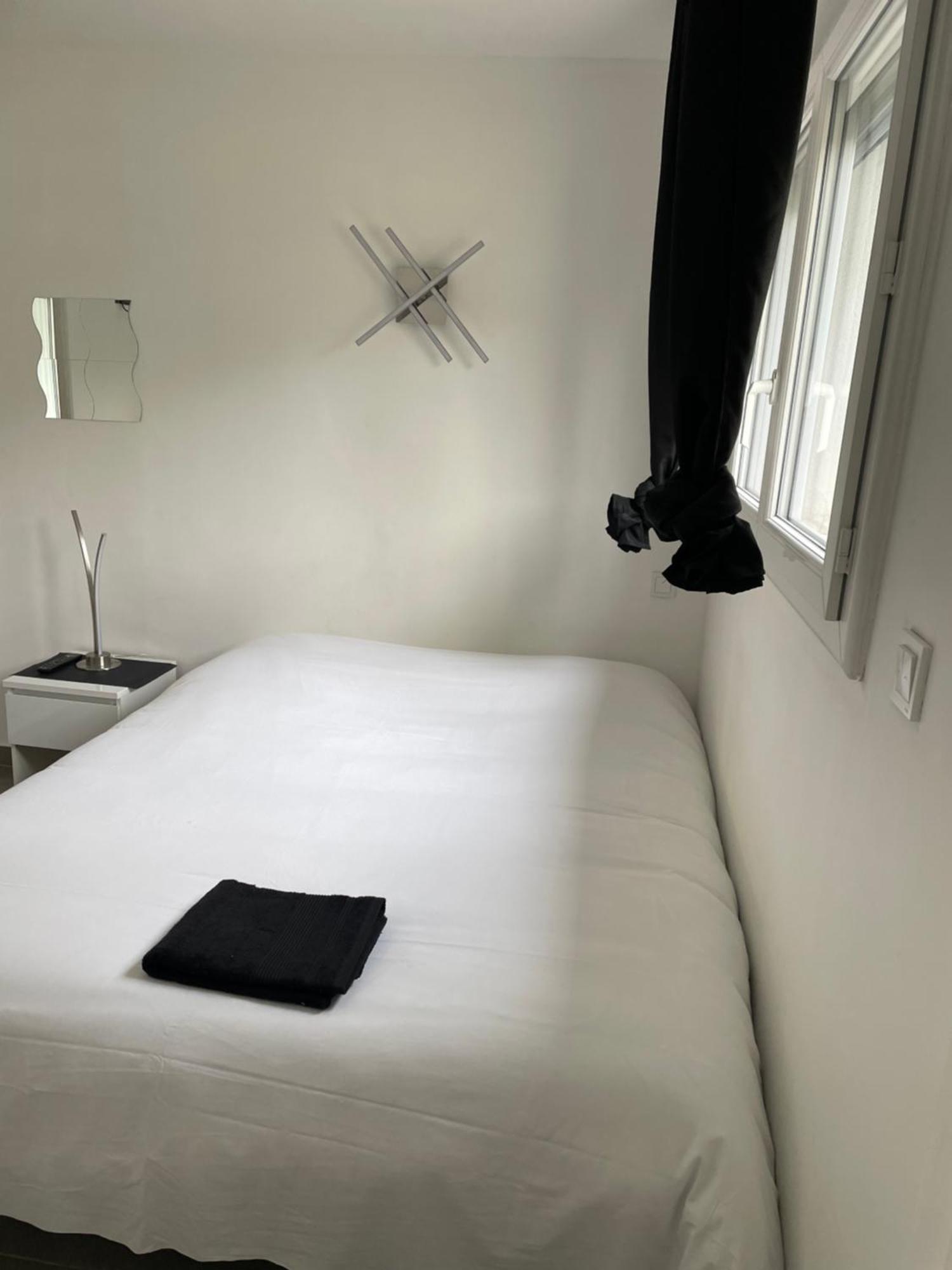 Superbe 3P 2Chambres, 2Terrasses Cannes Centre-Ville, 4 Min A Pied De La Croisette Sas-Meredith Loc Exteriér fotografie